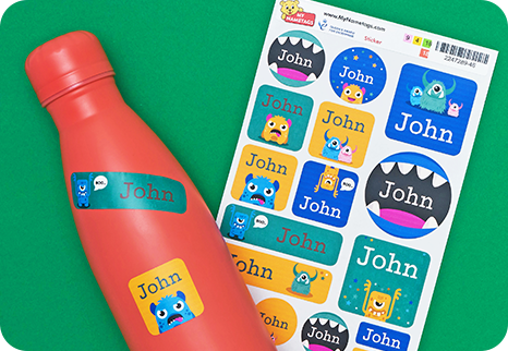 garrafa com conjunto maxsticker
